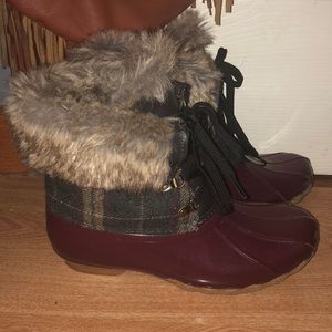 Fur top duck boots